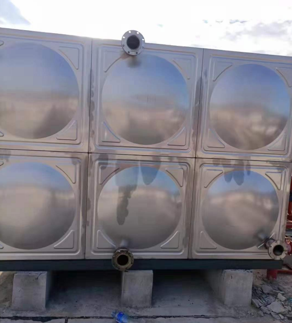 贵阳组合式不锈钢水箱，玻璃钢水箱的替代品，不锈钢冲压板组合水箱